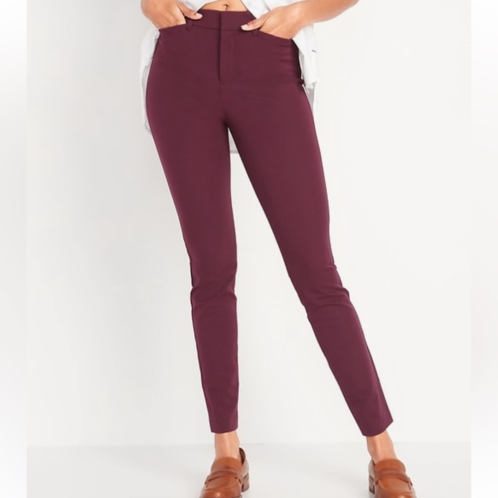 Old Navy Burgundy/Maroon High Rise Pixie Petite Fit Pants 4p - Picture 4 of 6